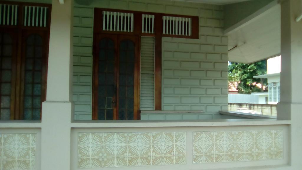 Robert'S Guest House Port of Spain Extérieur photo