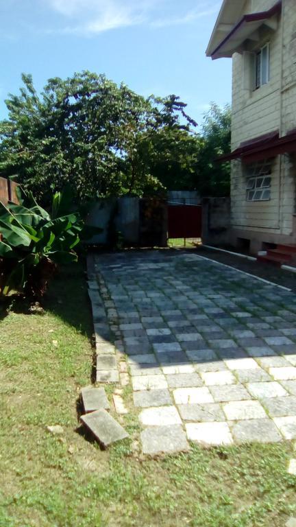 Robert'S Guest House Port of Spain Extérieur photo